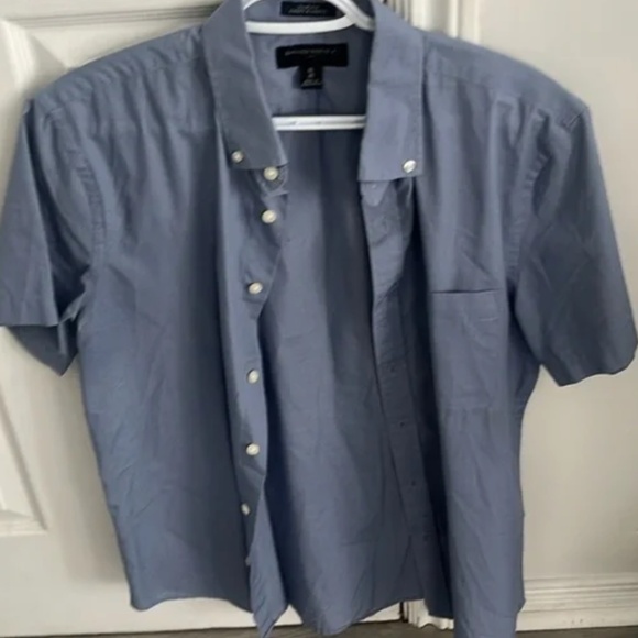 Men's Button Up Collection - Picture 2 of 15